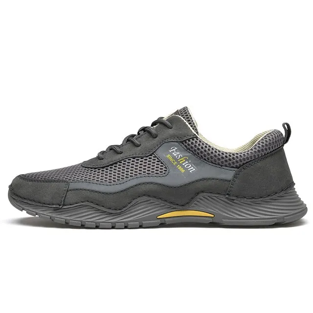 Parrot Men's Walking Sneaker