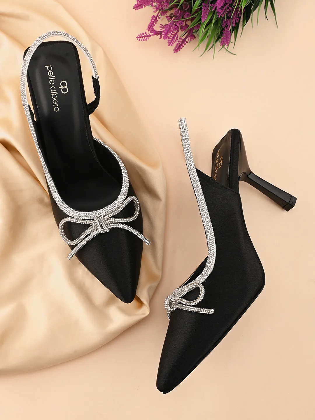 Pelle Albero Women Black Fancy Kitten Heels Sandals