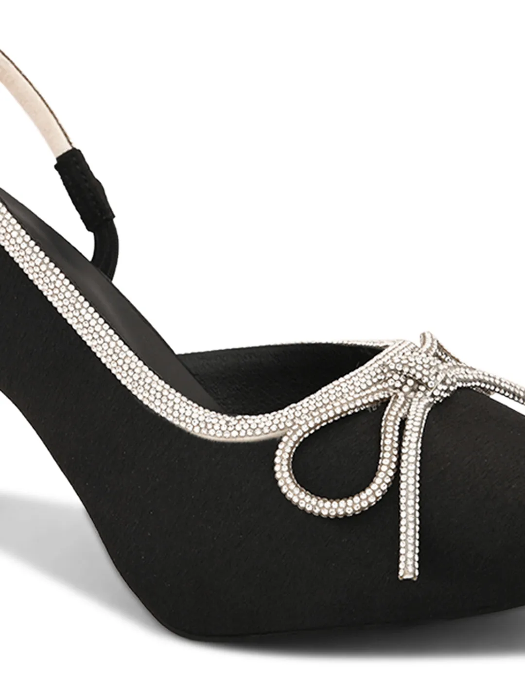 Pelle Albero Women Black Fancy Kitten Heels Sandals