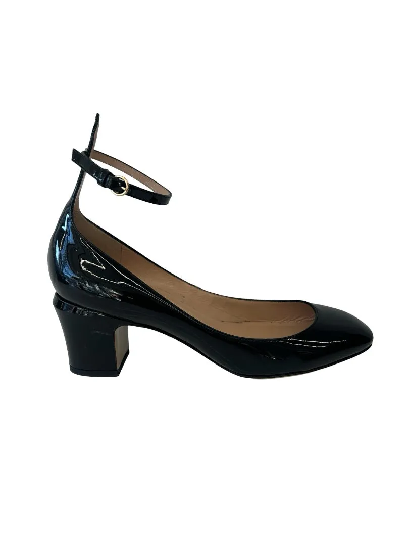 Valentino Black Patent Block Heel Mary Jane Shoes. Size: 39